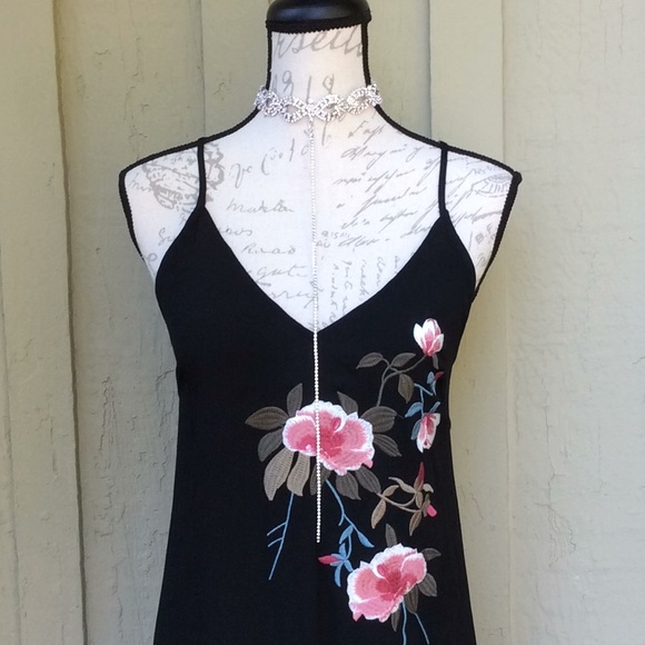 🎉HP🎉New! Embroidered Fringe Dress - Picture 2 of 7